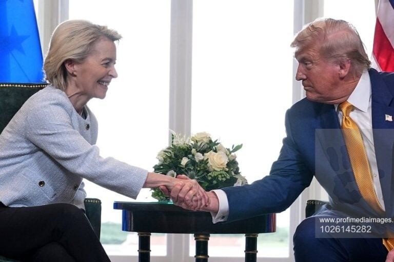 Ursula von der Leyen și Donald Trump au stabilit noi măsuri pentru intensificarea presiunii asupra Rusiei
