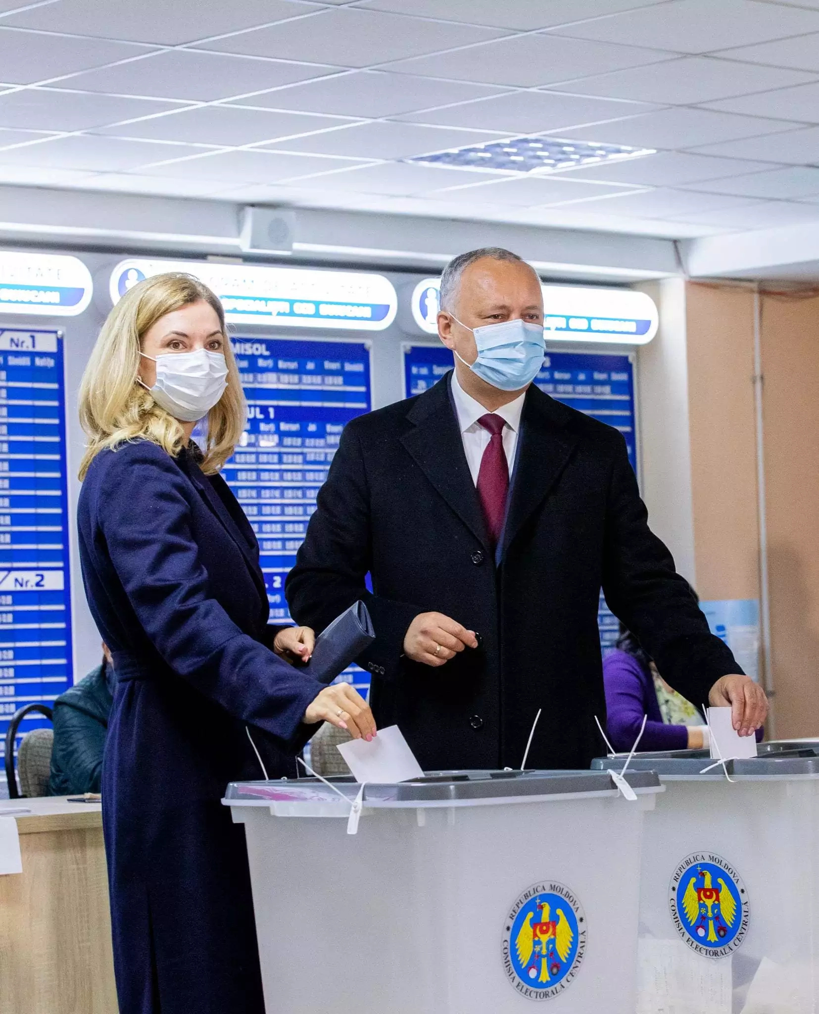 Căderea în haos: De ce a votat liderii partidelor în alegerile din Moldova